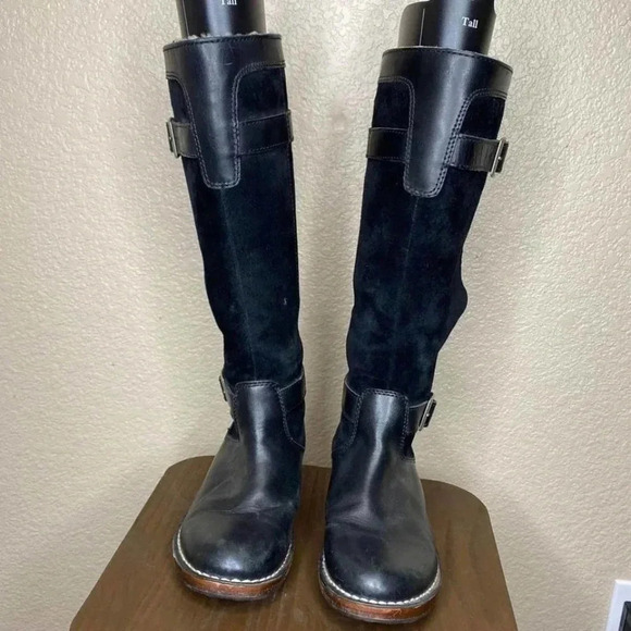 Ugg boots Dunwich tall boots size 6 - Picture 2 of 6